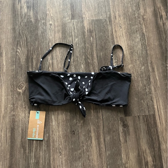 Reversible Rip Zone Bikini Top - Picture 3 of 4